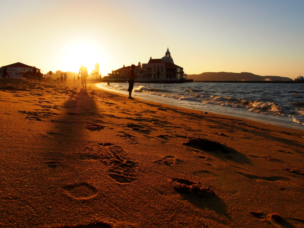 the sunset of Momochihama Beach